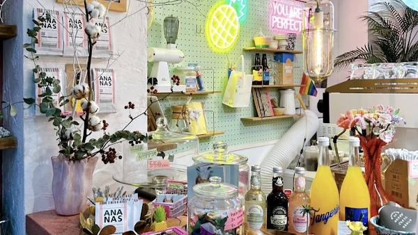 ANANAS COFFEE VEGAN TOKYO 1