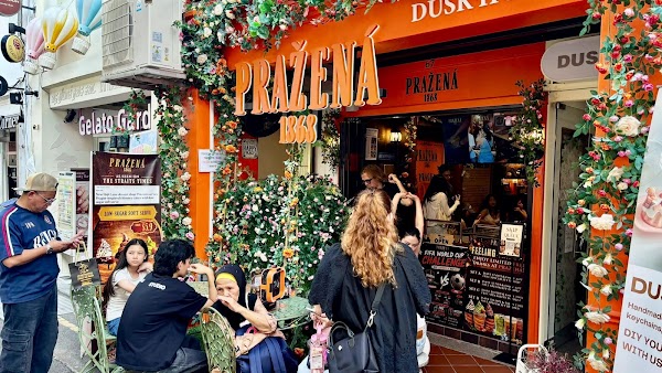 PRAŽENÁ Singapore (Prazena) 2