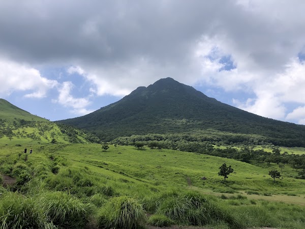 Mt. Yufu Trailhead 1