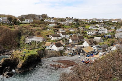 Cadgwith 1