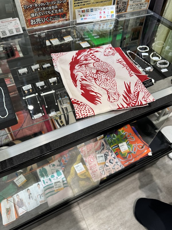 Brand Gallery in Higashi-Shinsaibashi 4