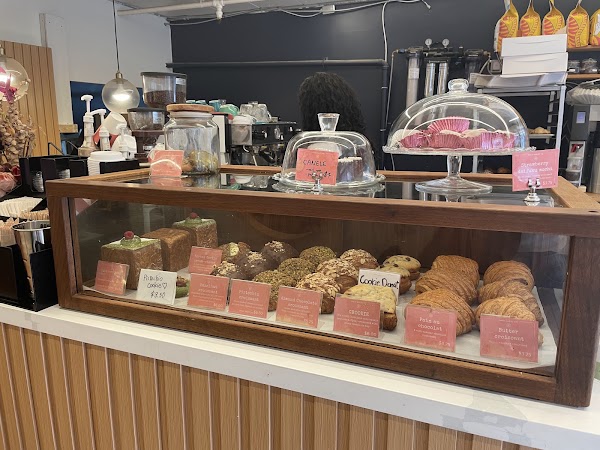 LITTLE PEBBLES CAFE 3