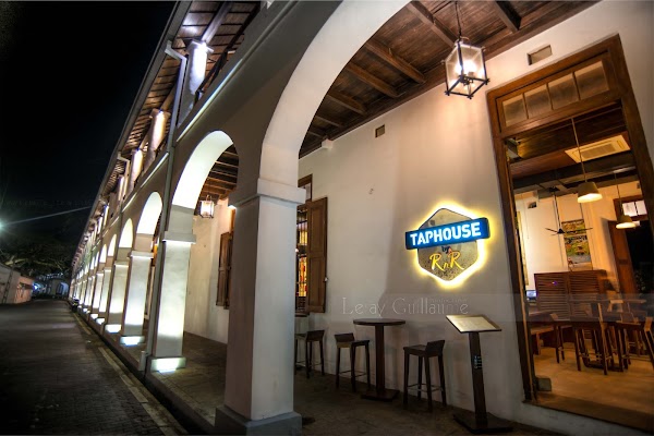 TAP HOUSE BY TRIO