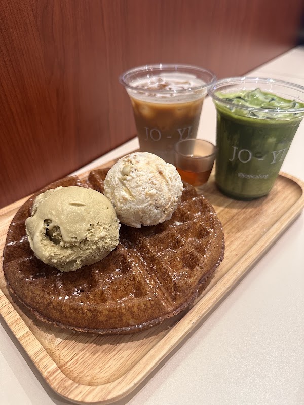 JO YI CAFE – Gelato, Waffles & Late Night Desserts Bedok 3
