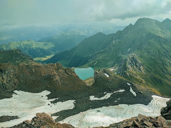 Didi Okrotskli Lake 3
