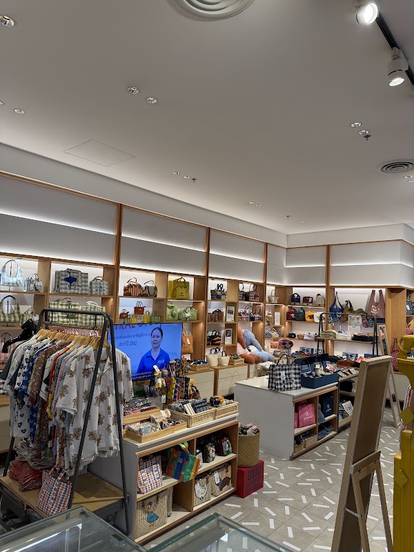 Good Goods Central World 5