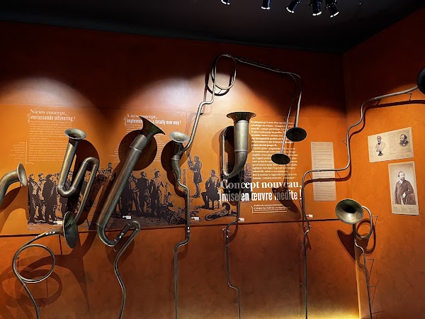 Maison Adolphe Sax 3
