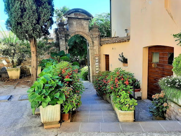 Spello 5