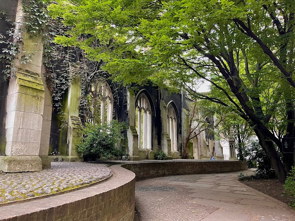 St Dunstan in the East Church Garden 2