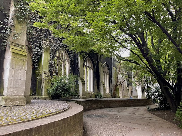 St Dunstan in the East Church Garden 6