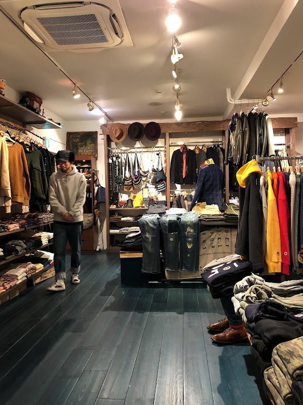 Hollywood Ranch Market 2