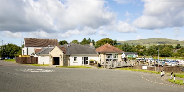 The Boathouse Hotel Bar & Restaurant