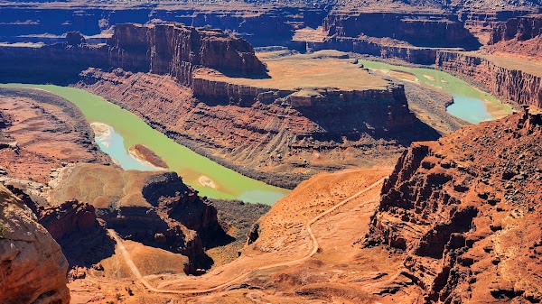 West Rim Trail