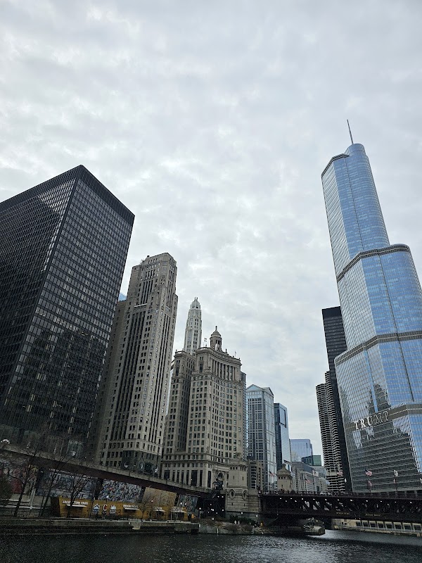 Chicago River Boat Architecture Tours