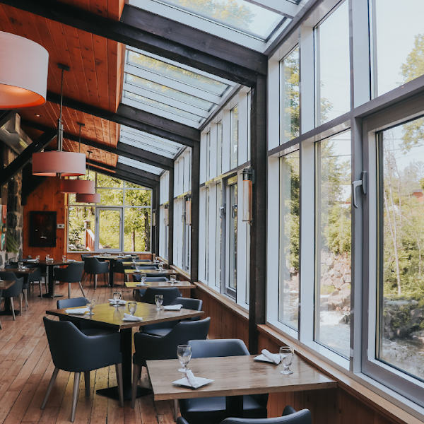 Heron - Wine Bar at Moulin Wakefield Mill Hotel and Spa