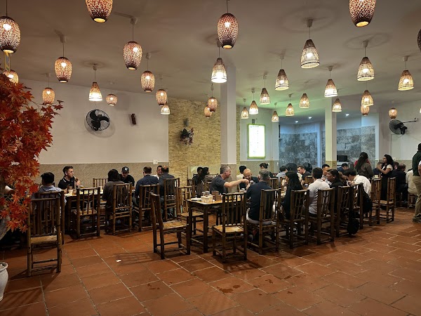 Bánh Xèo Tôm Nhảy Cô Ba Michelin