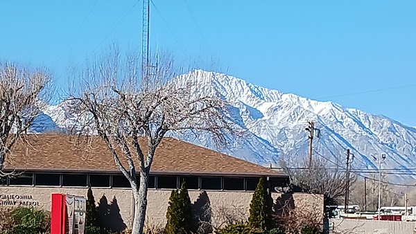 Lone Pine Airport 5