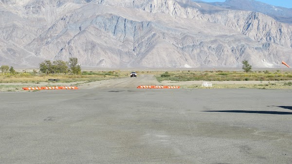 Lone Pine Airport 3