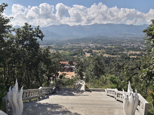 Chedi Phra That Mae Yen 3
