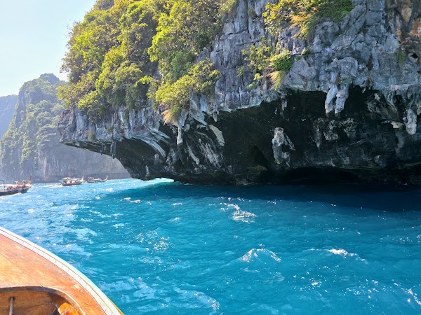 ถ้ำไวกิ้ง Viking Cave 2