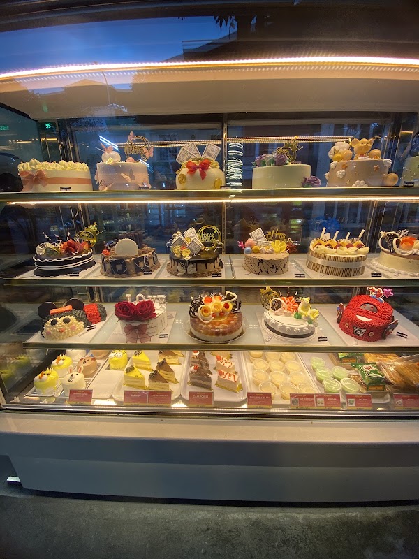 Đồng Tiến Bakery 4