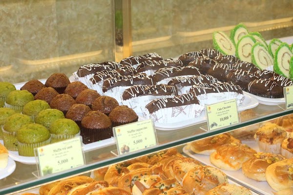 Đồng Tiến Bakery 3