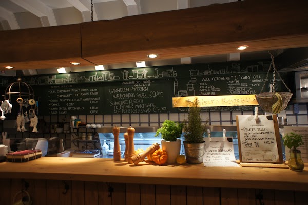 Bistro KOMBU