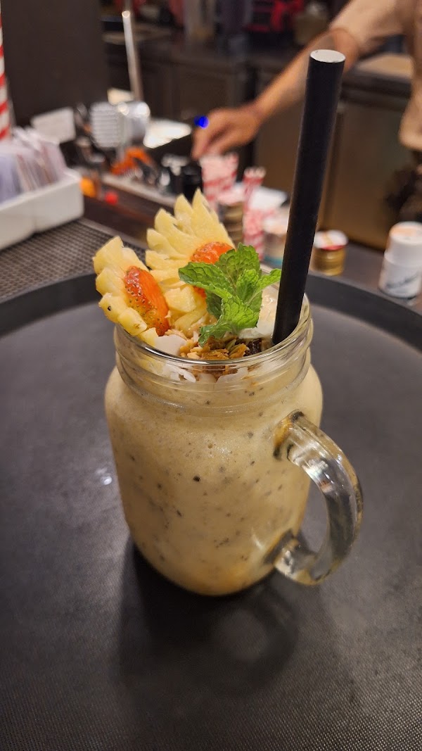 Made's Warung Berawa 5