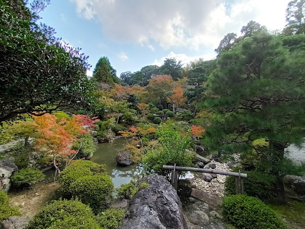 Isuien Garden and Neiraku Museum 3