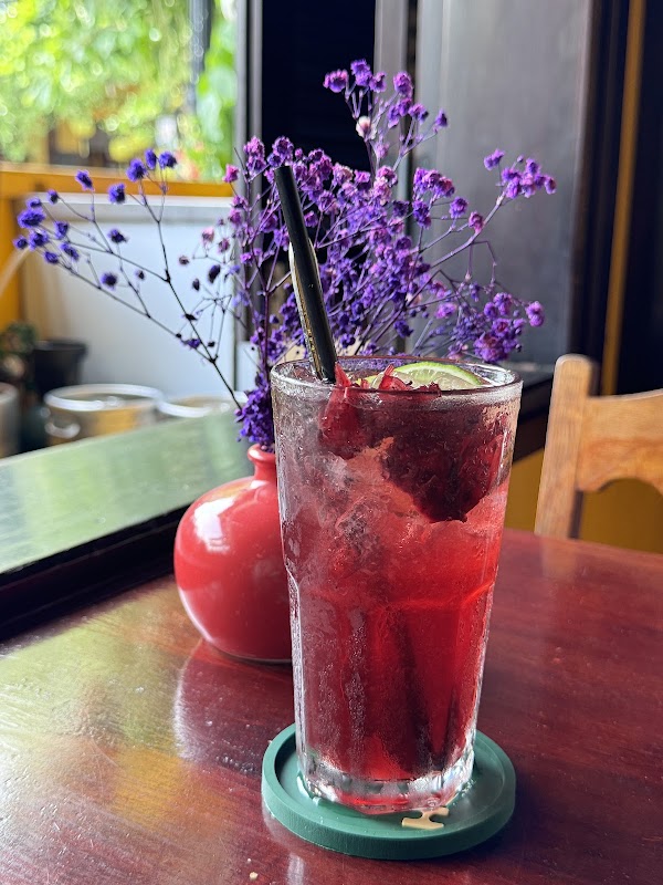 Uncle Huan Coffee & Garden 4