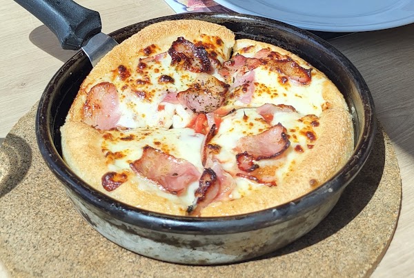 Pizza Hut 4