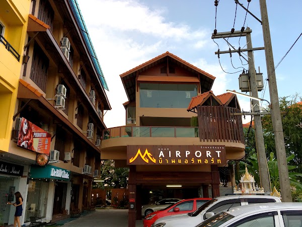 Baan Airport Hotel