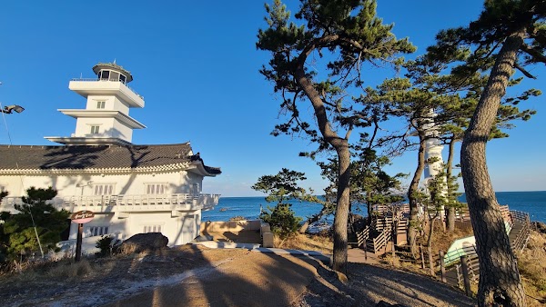 Songdaemal Lighthouse 4