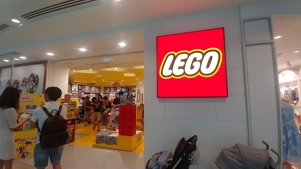 LEGO Certified Store (Bricks World) - Plaza Singapura
