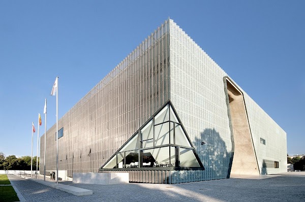POLIN Museum of the History of Polish Jews 5