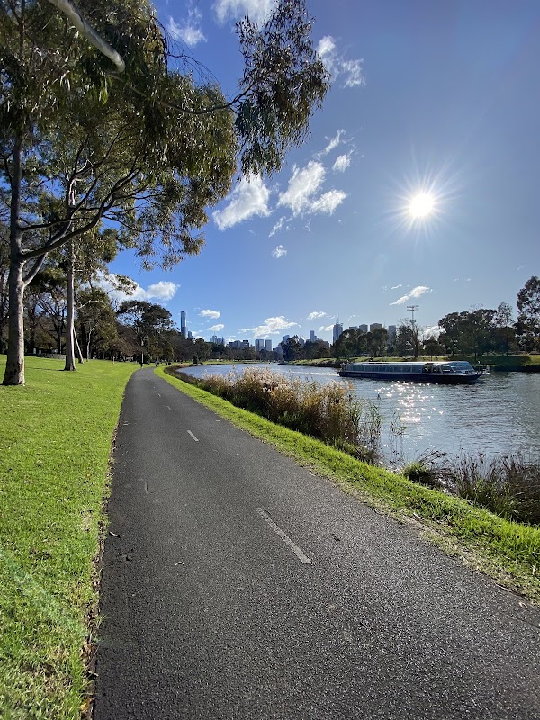 Alexandra Gardens 2