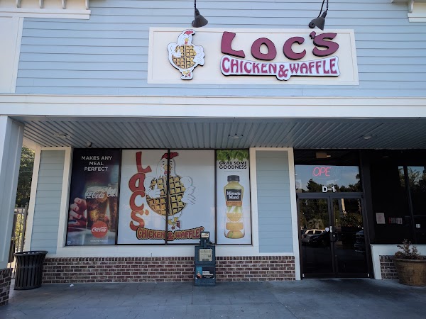 Loc's Chicken & Waffles 1