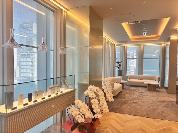 Lux Clinic 5