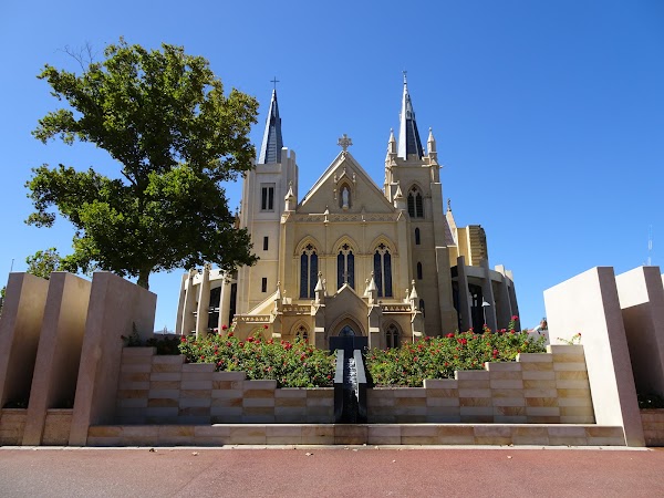 Perth 3