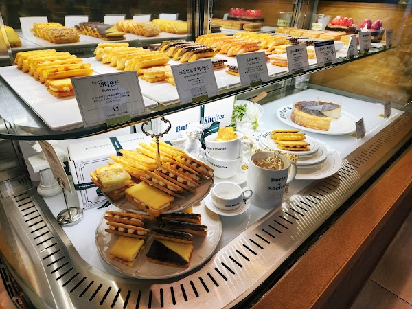 Butter & Shelter Cafe 3