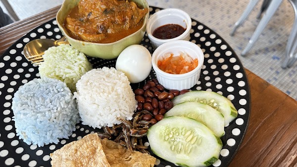 MY KOL CAFE 2