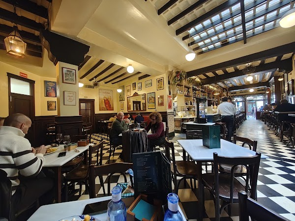 Bodega Díaz-Salazar 3