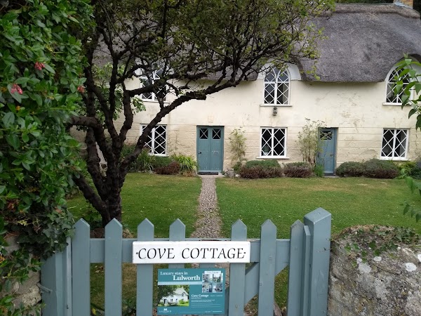 Lulworth Cove 2