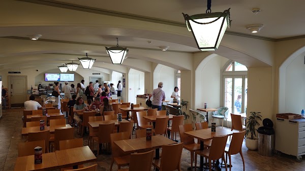Kensington Palace Cafe 5