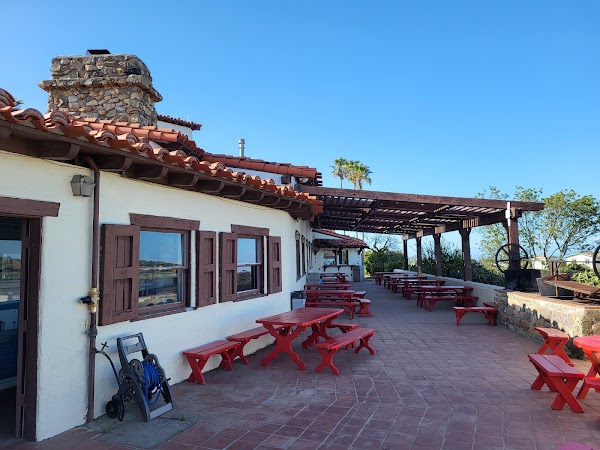 Catalina Airport - KAVX 2