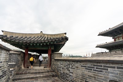 Janganmun Gate
