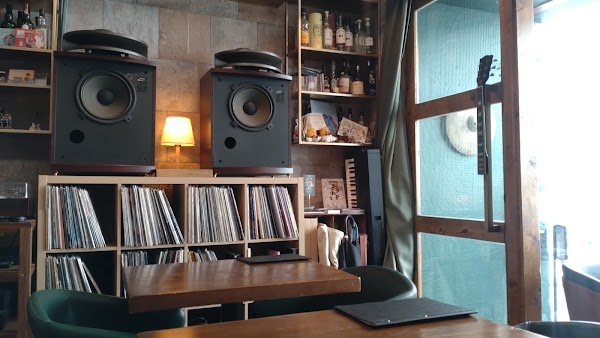 CODA • Jazz Kissa 爵士喫茶 • Cafe & Bar • Live music • Vinyl 4