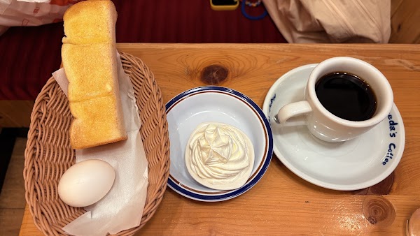 Komeda's Coffee Shinjuku Yasukuni-dōri 3