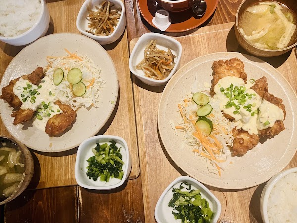 #702 Cafe & Diner 3