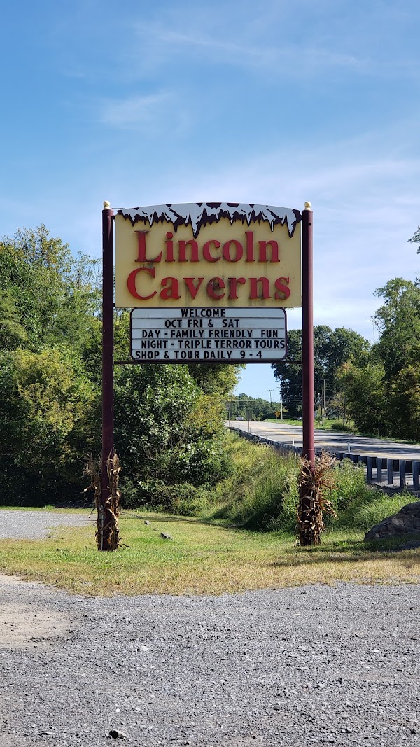 Lincoln Caverns 5